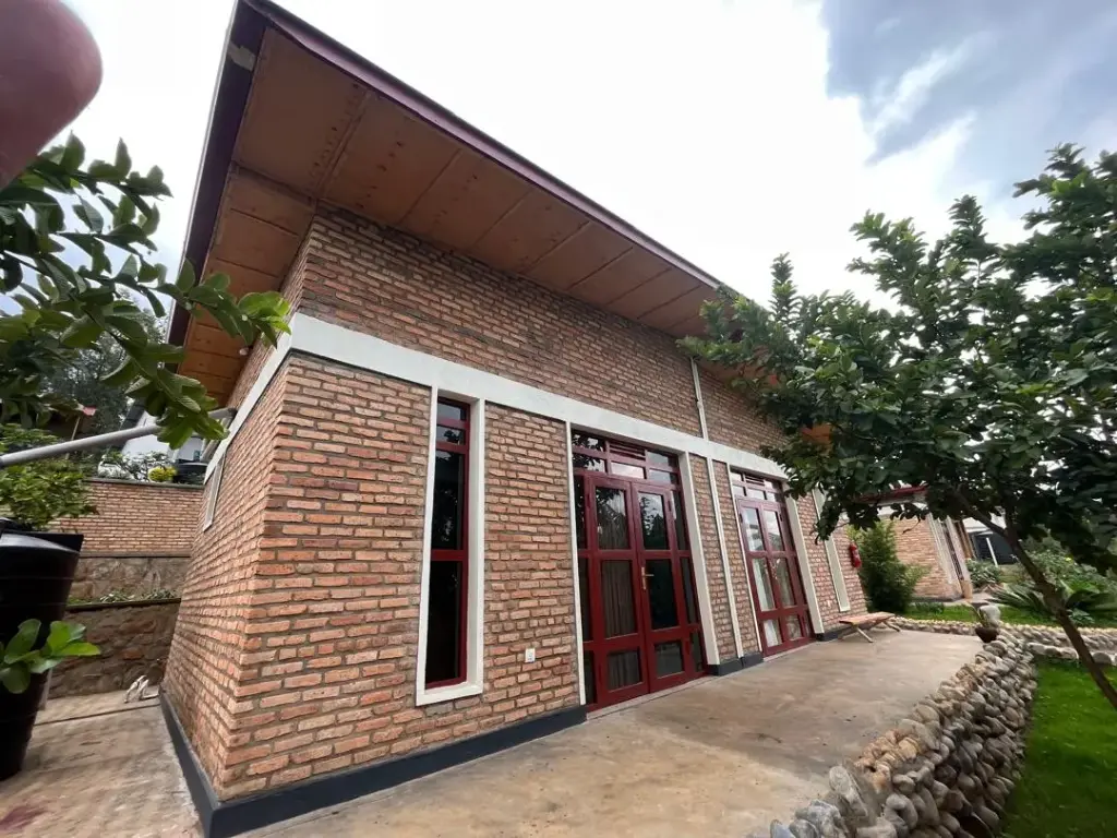 Ishobe